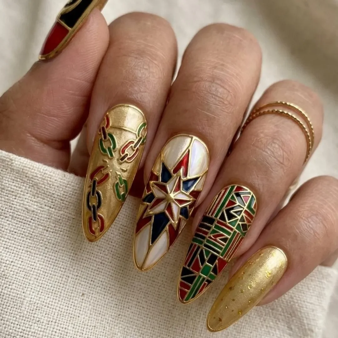 press on nails, custom press on nails, fake nails, Nails Art, stained glass nails, gold press on nails, 3d press on nails, luxury press on nails, handmade press on nails