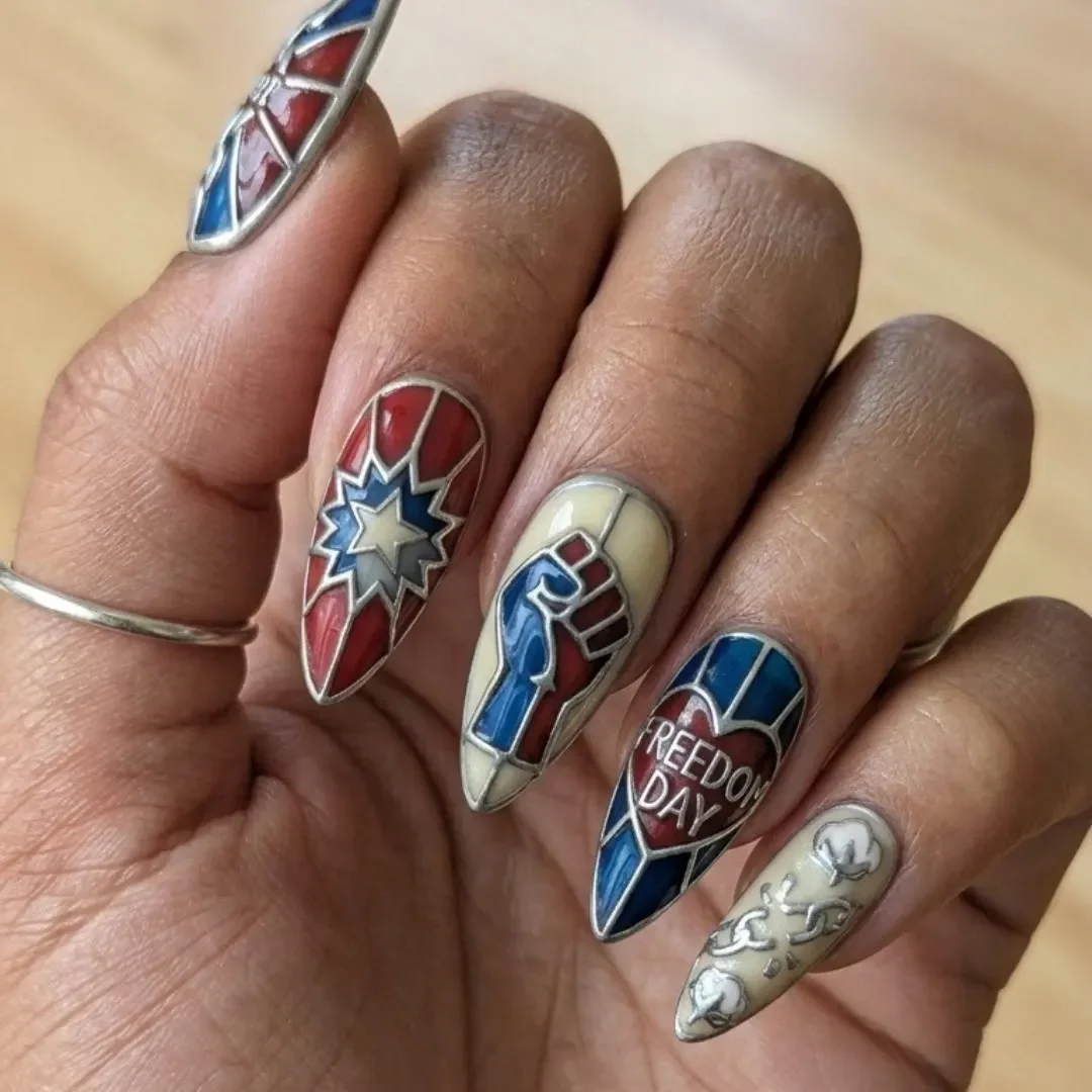 press on nails, custom press on nails, fake nails, Nails Art, stained glass nails, gold press on nails, 3d press on nails, luxury press on nails, handmade press on nails