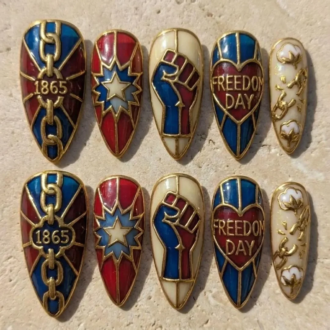 press on nails, custom press on nails, fake nails, Nails Art, stained glass nails, gold press on nails, 3d press on nails, luxury press on nails, handmade press on nails