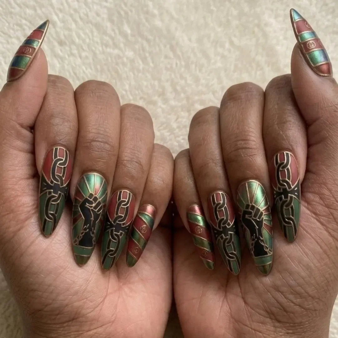 press on nails, custom press on nails, fake nails, Nails Art, stained glass nails, gold press on nails, 3d press on nails, luxury press on nails, handmade press on nails