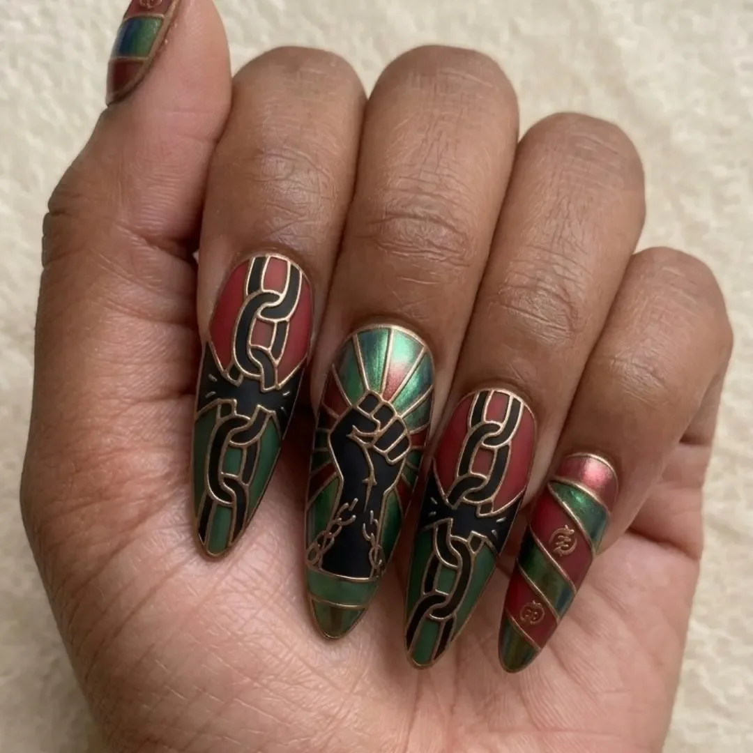press on nails, custom press on nails, fake nails, Nails Art, stained glass nails, gold press on nails, 3d press on nails, luxury press on nails, handmade press on nails