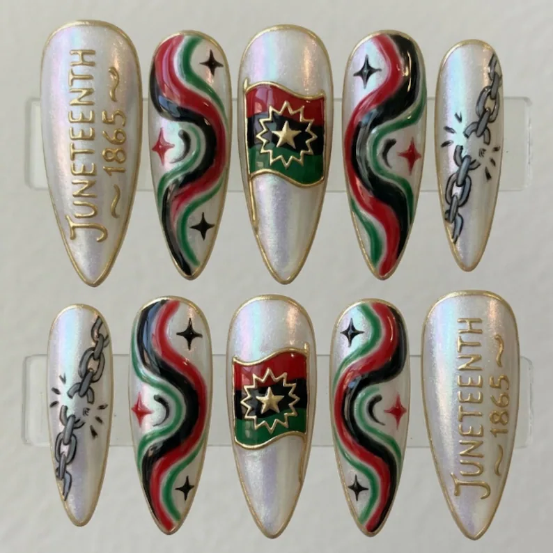 press on nails, custom press on nails, fake nails, Nails Art, stained glass nails, gold press on nails, 3d press on nails, luxury press on nails, handmade press on nails