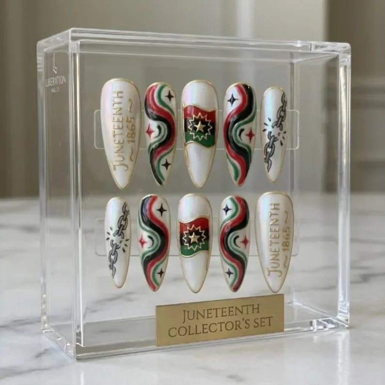 press on nails, custom press on nails, fake nails, Nails Art, stained glass nails, gold press on nails, 3d press on nails, luxury press on nails, handmade press on nails
