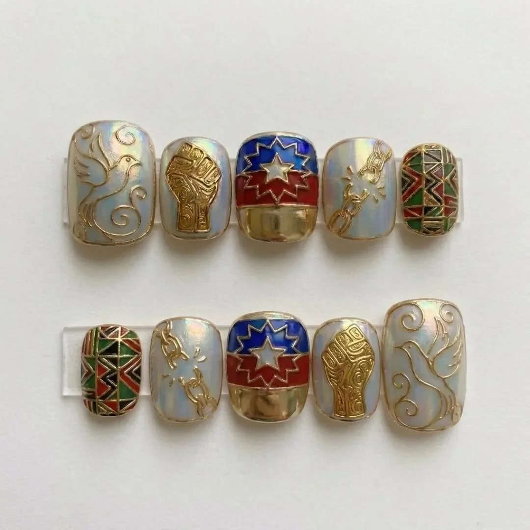 press on nails, custom press on nails, fake nails, Nails Art, stained glass nails, gold press on nails, 3d press on nails, luxury press on nails, handmade press on nails