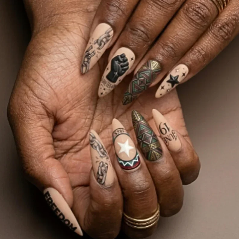 press on nails, custom press on nails, fake nails, Nails Art, stained glass nails, gold press on nails, 3d press on nails, luxury press on nails, handmade press on nails
