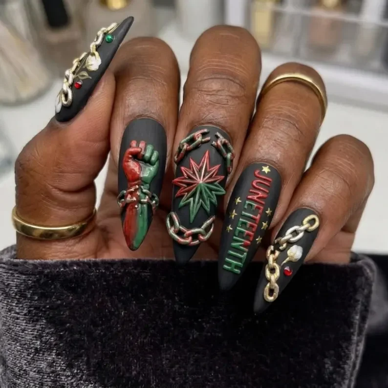 press on nails, custom press on nails, fake nails, Nails Art, stained glass nails, gold press on nails, 3d press on nails, luxury press on nails, handmade press on nails