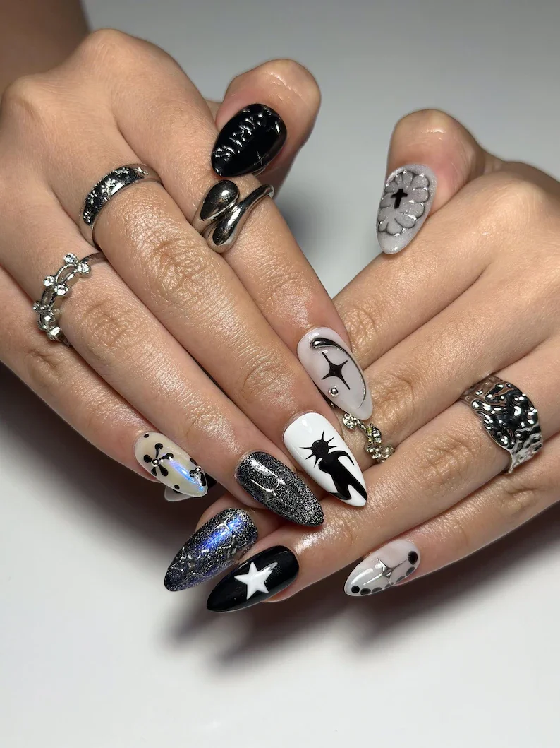 press on nails, custom press on nails, fake nails, Nails Art, stained glass nails, gold press on nails, 3d press on nails, luxury press on nails, handmade press on nails