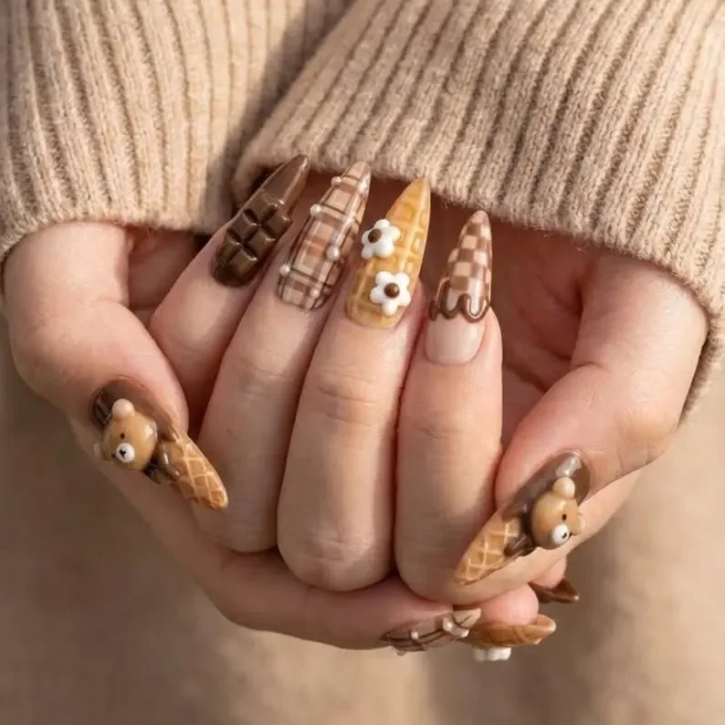 press on nails, custom press on nails, fake nails, Nails Art, stained glass nails, gold press on nails, 3d press on nails, luxury press on nails, handmade press on nails