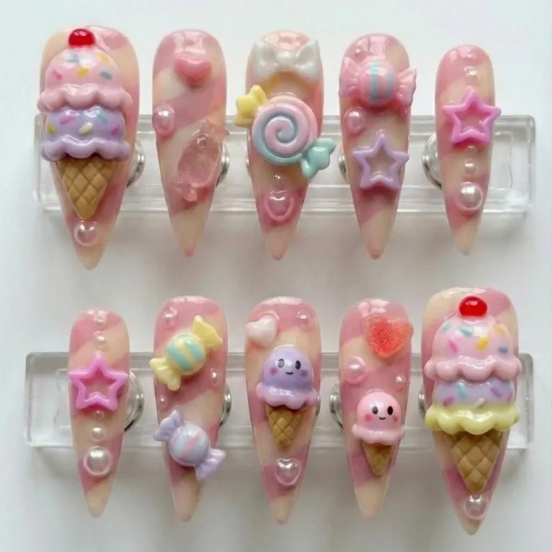 press on nails, custom press on nails, fake nails, Nails Art, stained glass nails, gold press on nails, 3d press on nails, luxury press on nails, handmade press on nails