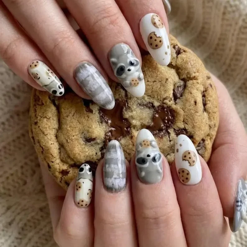 3D animal nails, cute raccoon nails, press on nails, custom press on nails, fake nails, Nails Art, stained glass nails, gold press on nails, 3d press on nails, luxury press on nails, handmade press on nails