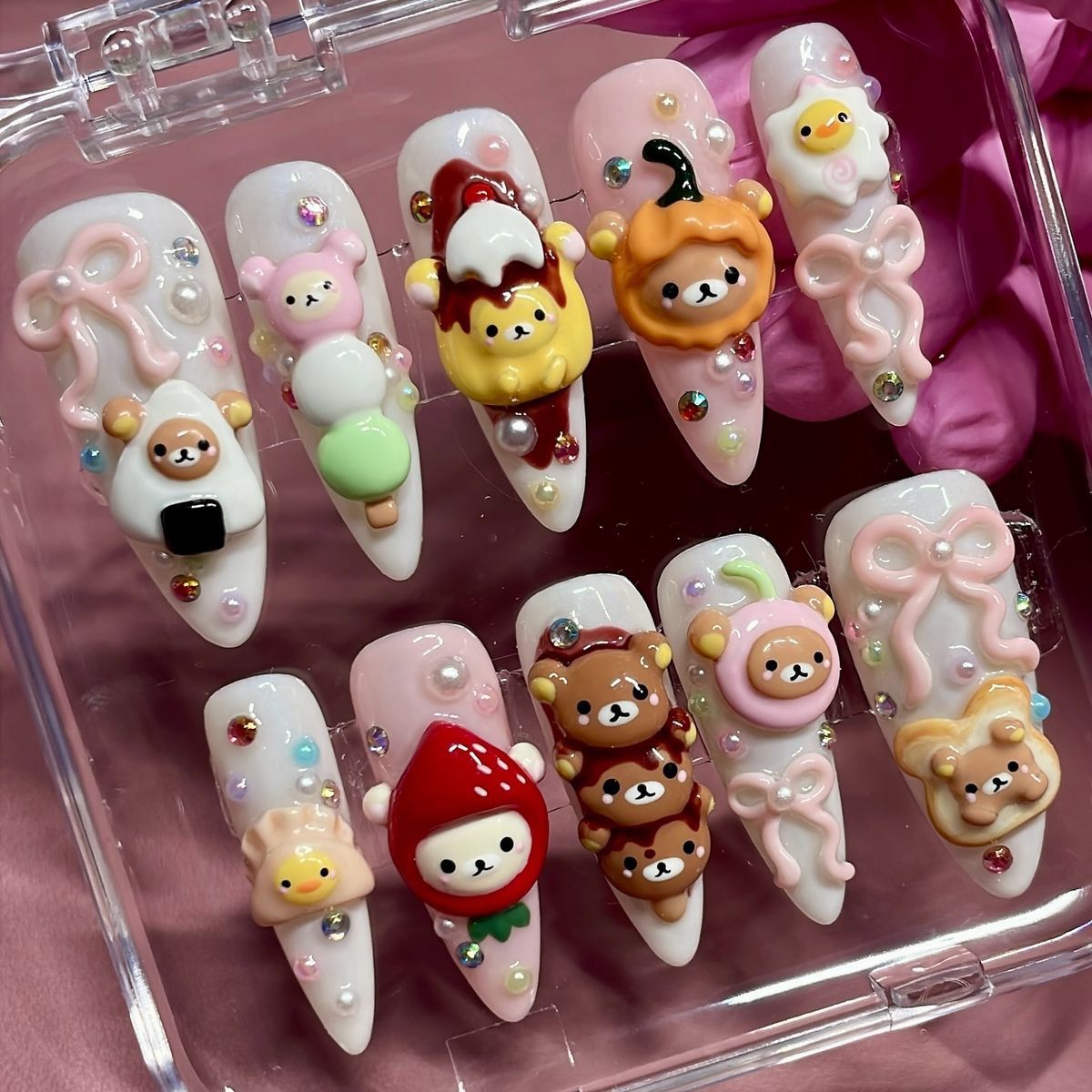 press on nails, custom press on nails, fake nails, Nails Art, stained glass nails, gold press on nails, 3d press on nails, luxury press on nails, handmade press on nails