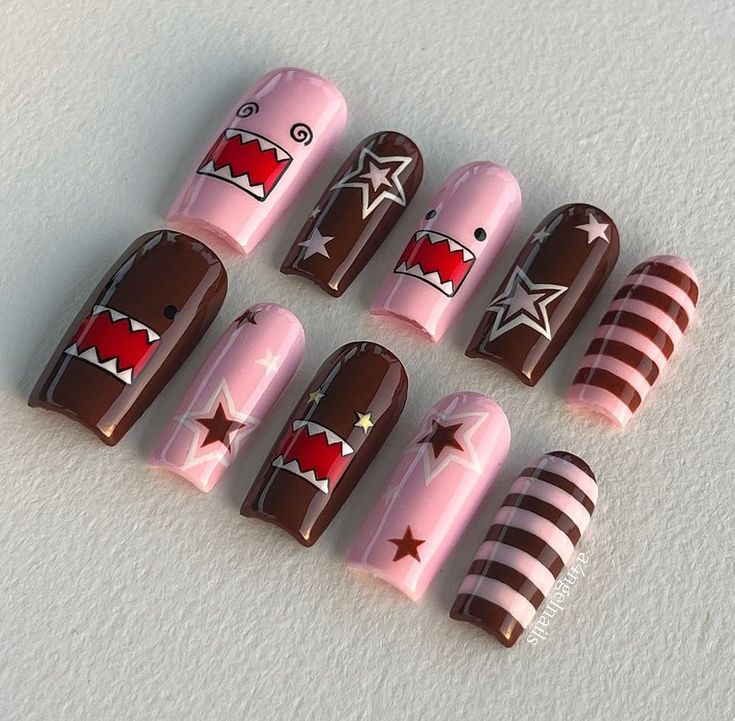 press on nails, custom press on nails, fake nails, Nails Art, stained glass nails, gold press on nails, 3d press on nails, luxury press on nails, handmade press on nails
