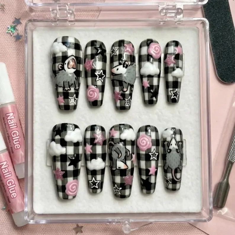 press on nails, custom press on nails, fake nails, Nails Art, stained glass nails, gold press on nails, 3d press on nails, luxury press on nails, handmade press on nails