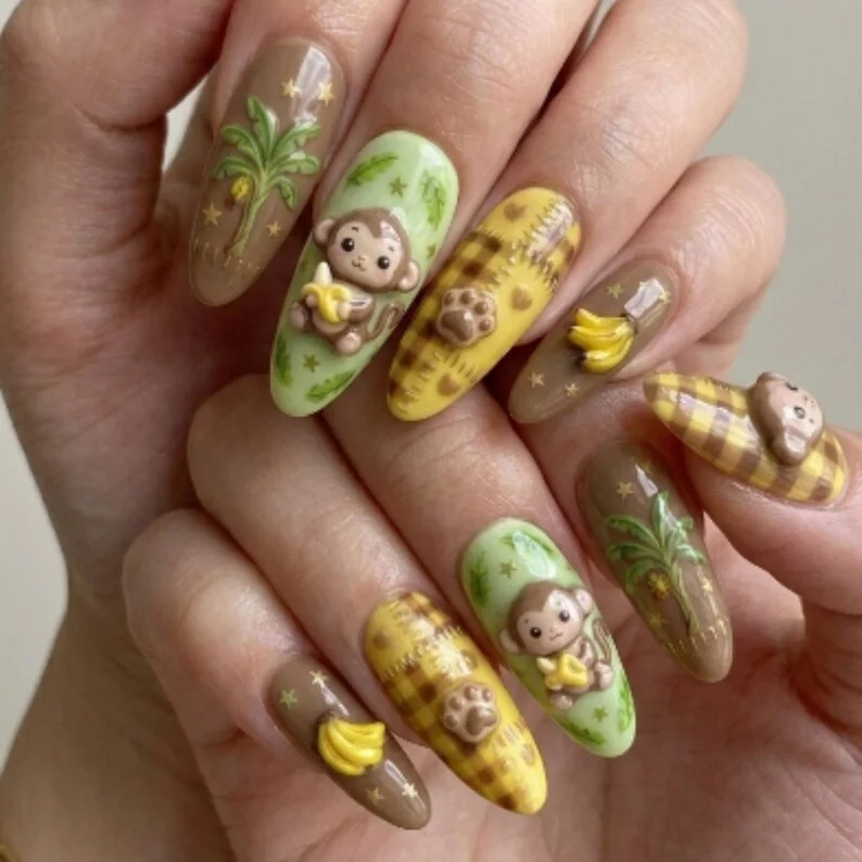 press on nails, custom press on nails, fake nails, Nails Art, stained glass nails, gold press on nails, 3d press on nails, luxury press on nails, handmade press on nails