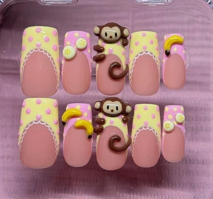 press on nails, custom press on nails, fake nails, Nails Art, stained glass nails, gold press on nails, 3d press on nails, luxury press on nails, handmade press on nails