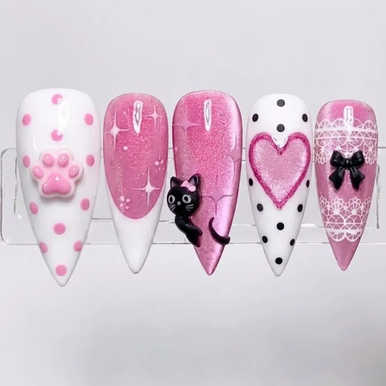 press on nails, custom press on nails, fake nails, Nails Art, stained glass nails, gold press on nails, 3d press on nails, luxury press on nails, handmade press on nails