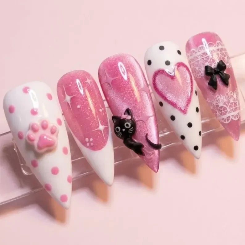 press on nails, custom press on nails, fake nails, Nails Art, stained glass nails, gold press on nails, 3d press on nails, luxury press on nails, handmade press on nails