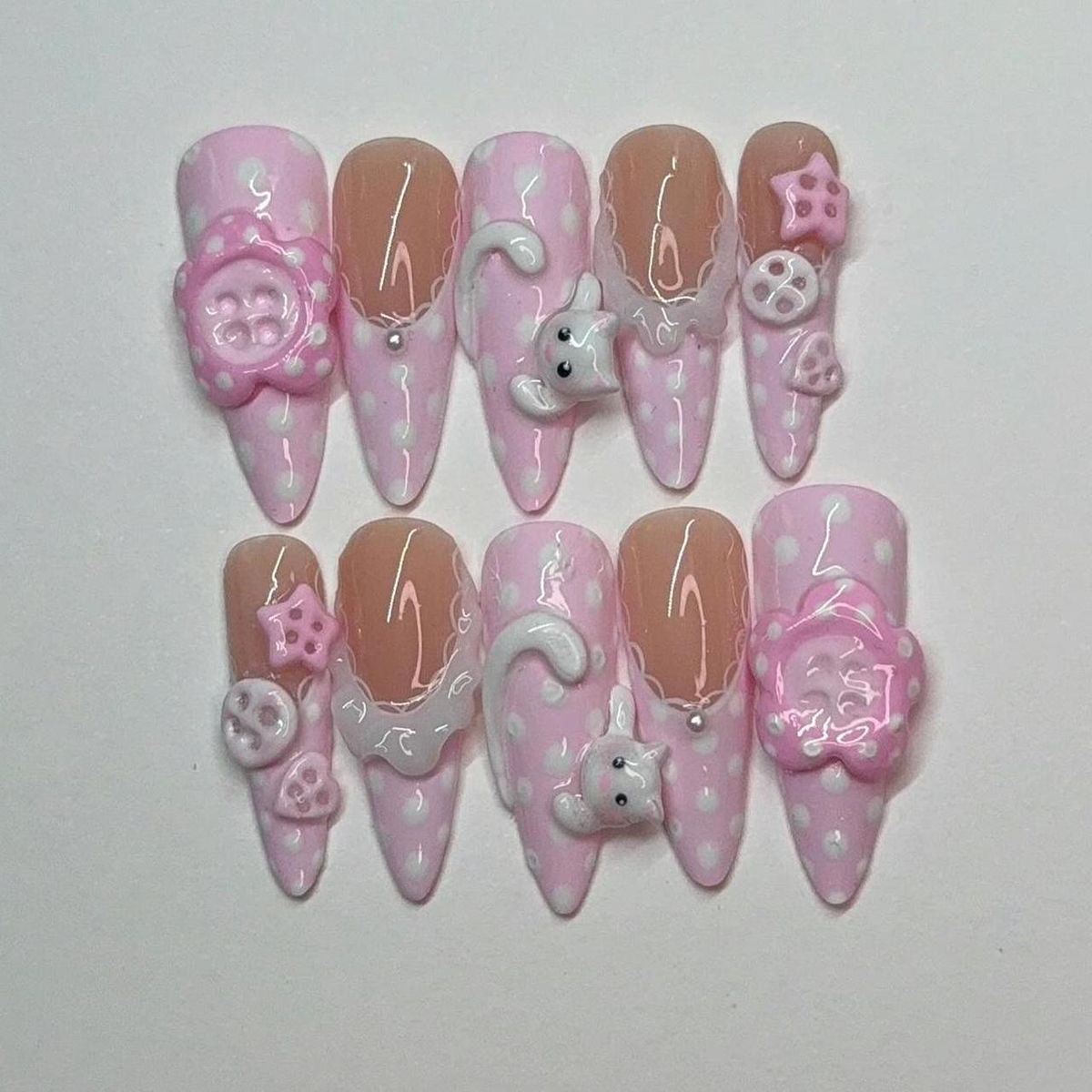press on nails, custom press on nails, fake nails, Nails Art, stained glass nails, gold press on nails, 3d press on nails, luxury press on nails, handmade press on nails