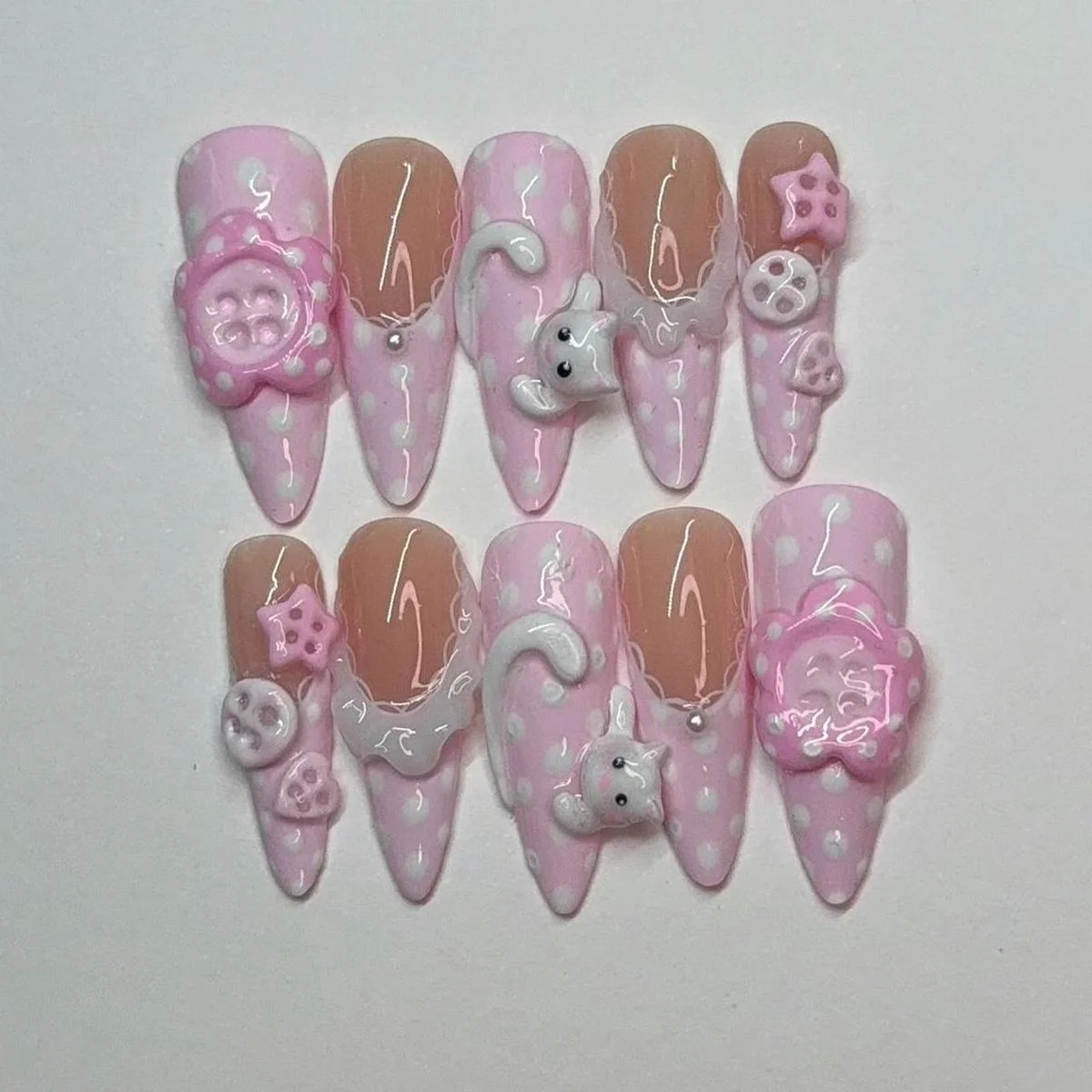 press on nails, custom press on nails, fake nails, Nails Art, stained glass nails, gold press on nails, 3d press on nails, luxury press on nails, handmade press on nails