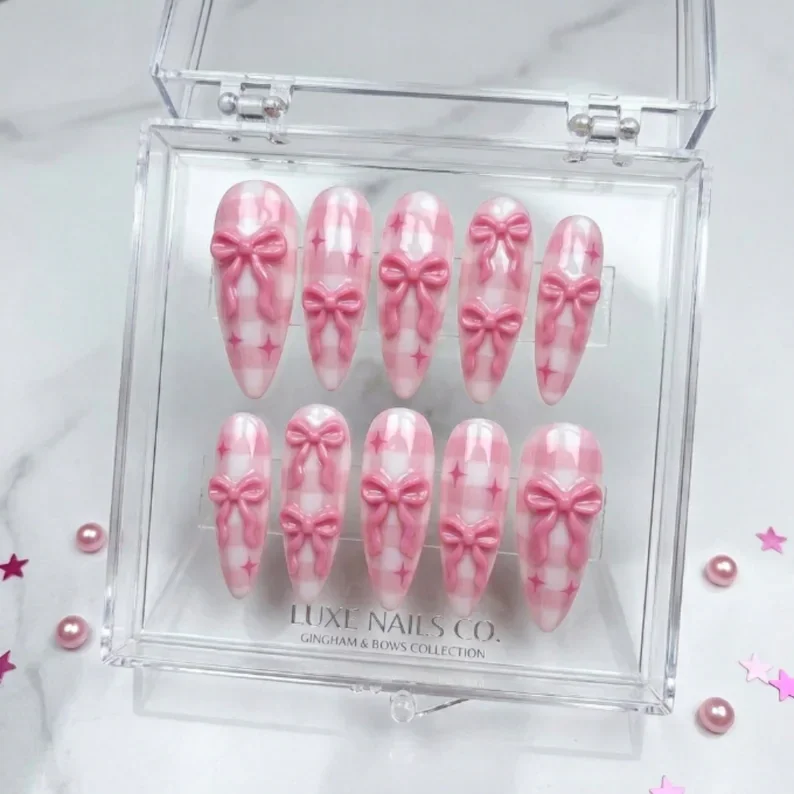 press on nails, custom press on nails, fake nails, Nails Art, stained glass nails, gold press on nails, 3d press on nails, luxury press on nails, handmade press on nails