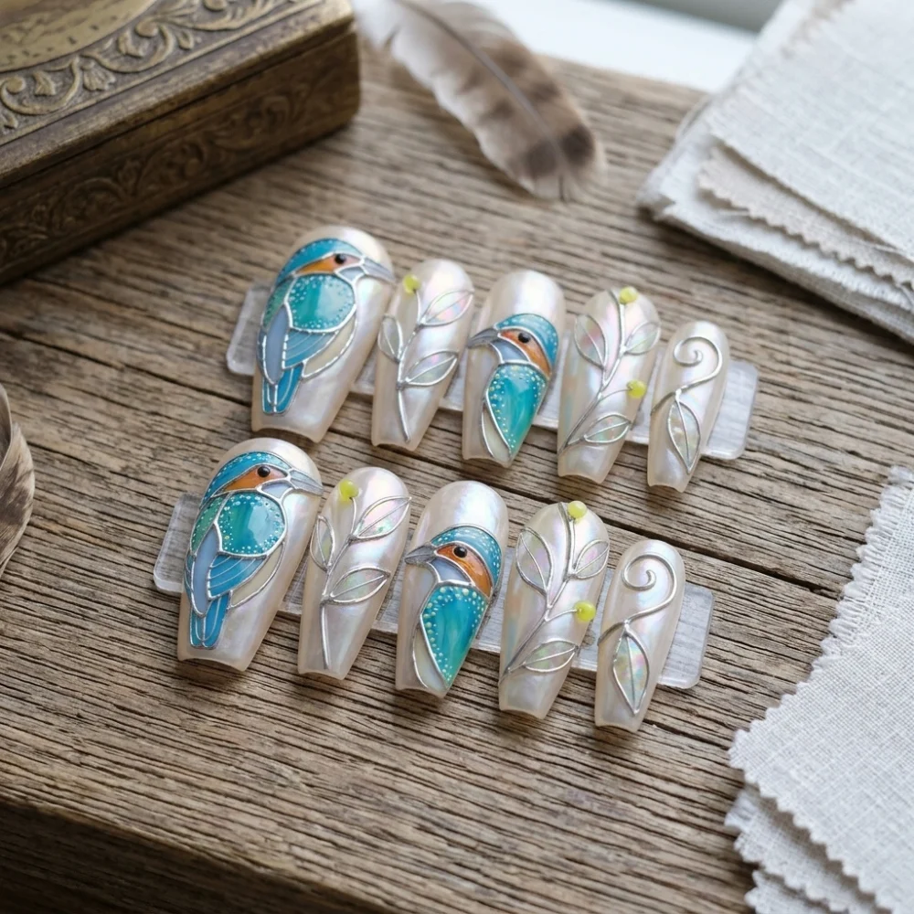 mosaic nail art, stained glass press, press on nails, custom press on nails, fake nails, Nails Art, stained glass nails, gold press on nails, 3d press on nails, luxury press on nails, handmade press on nails