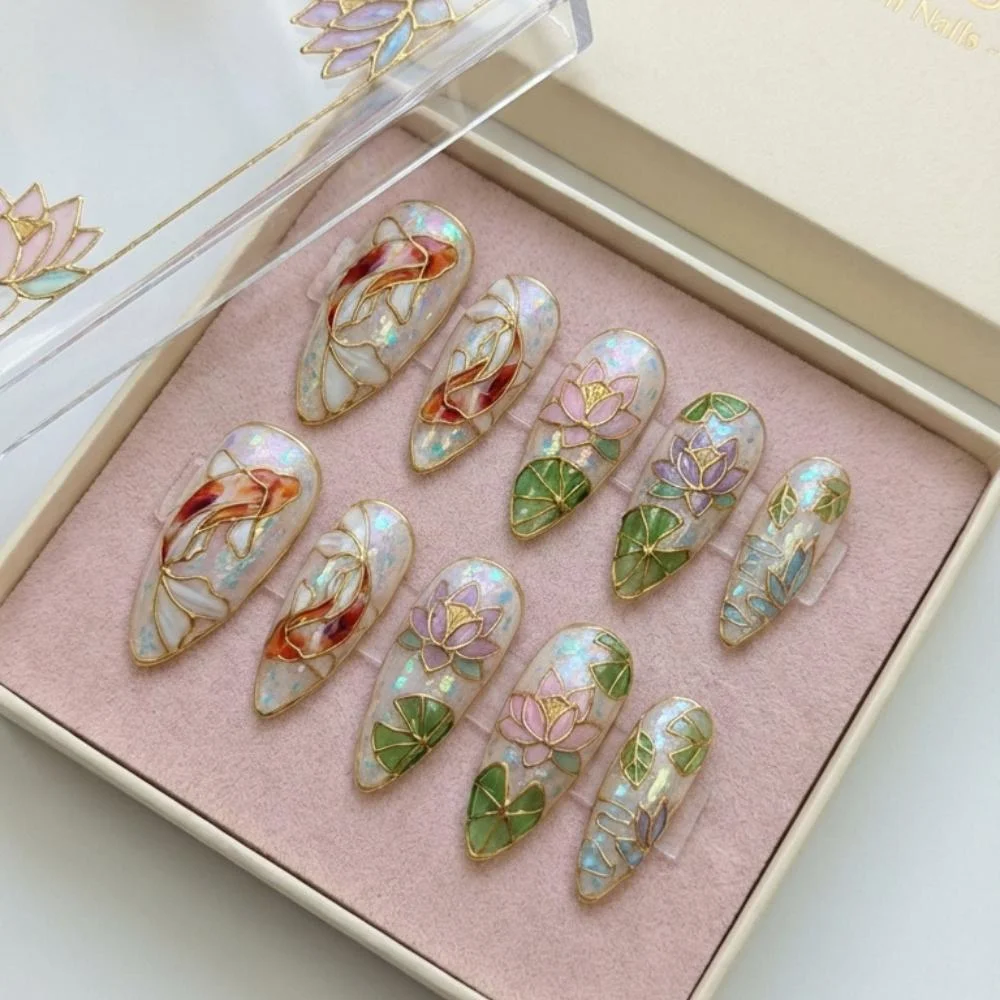 press on nails, custom press on nails, fake nails, Nails Art, stained glass nails, gold press on nails, 3d press on nails, luxury press on nails, handmade press on nails