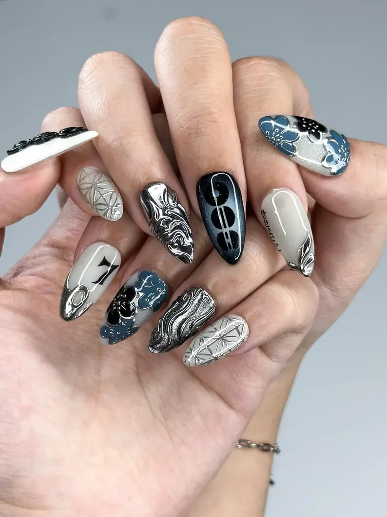press on nails, custom press on nails, fake nails, Nails Art, stained glass nails, gold press on nails, 3d press on nails, luxury press on nails, handmade press on nails