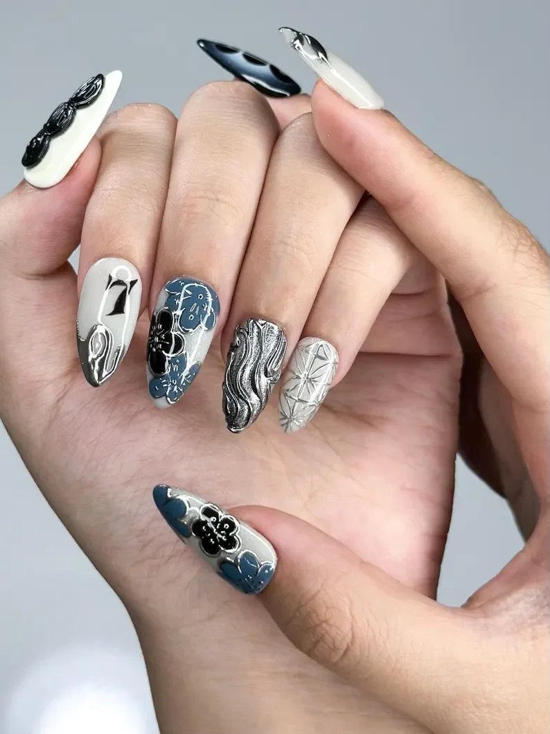 press on nails, custom press on nails, fake nails, Nails Art, stained glass nails, gold press on nails, 3d press on nails, luxury press on nails, handmade press on nails