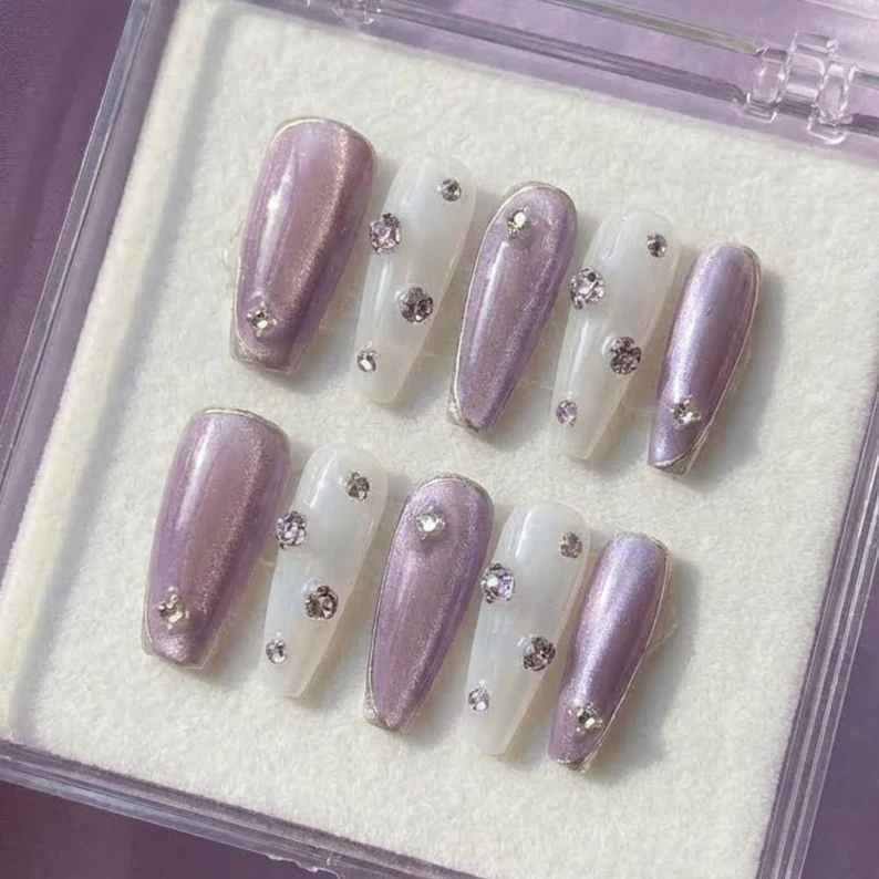 rhinestone accent, silver frame, press on nails, custom press on nails, fake nails, Nails Art, stained glass nails, gold press on nails, 3d press on nails, luxury press on nails, handmade press on nails