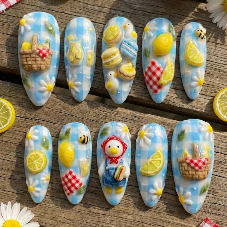 press on nails, custom press on nails, fake nails, Nails Art, stained glass nails, gold press on nails, 3d press on nails, luxury press on nails, handmade press on nails