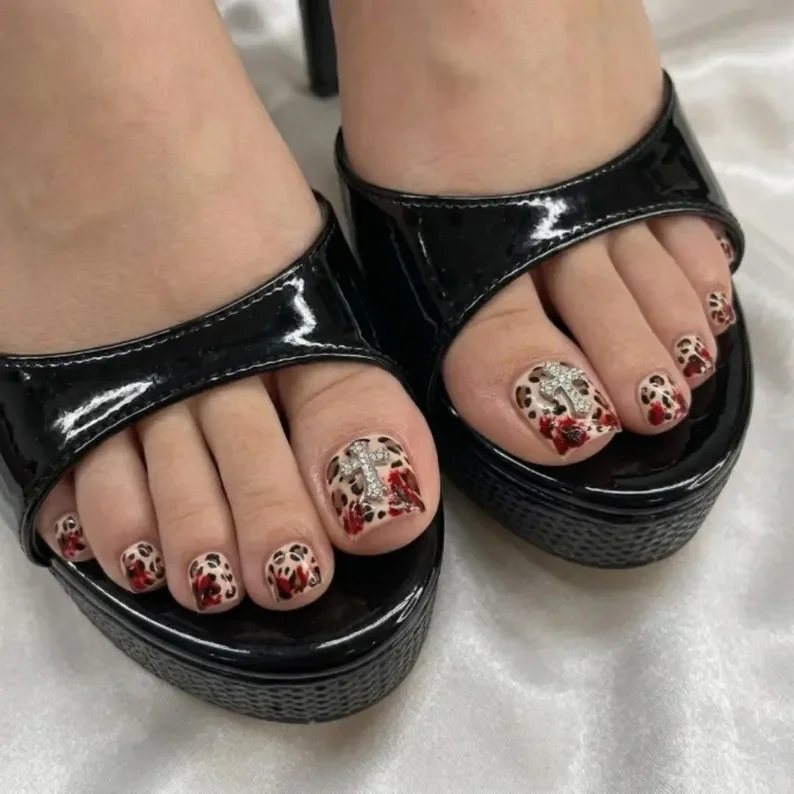 press on nails, custom press on nails, fake nails, Nails Art, stained glass nails, gold press on nails, 3d press on nails, luxury press on nails, handmade press on nails