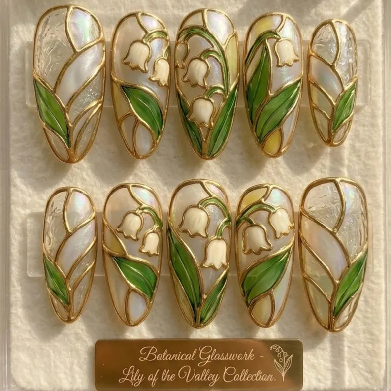 Press On Nails, 3D Gold Nails, press on nails, custom press on nails, fake nails, Nails Art, stained glass nails, gold press on nails, 3d press on nails, luxury press on nails, handmade press on nails