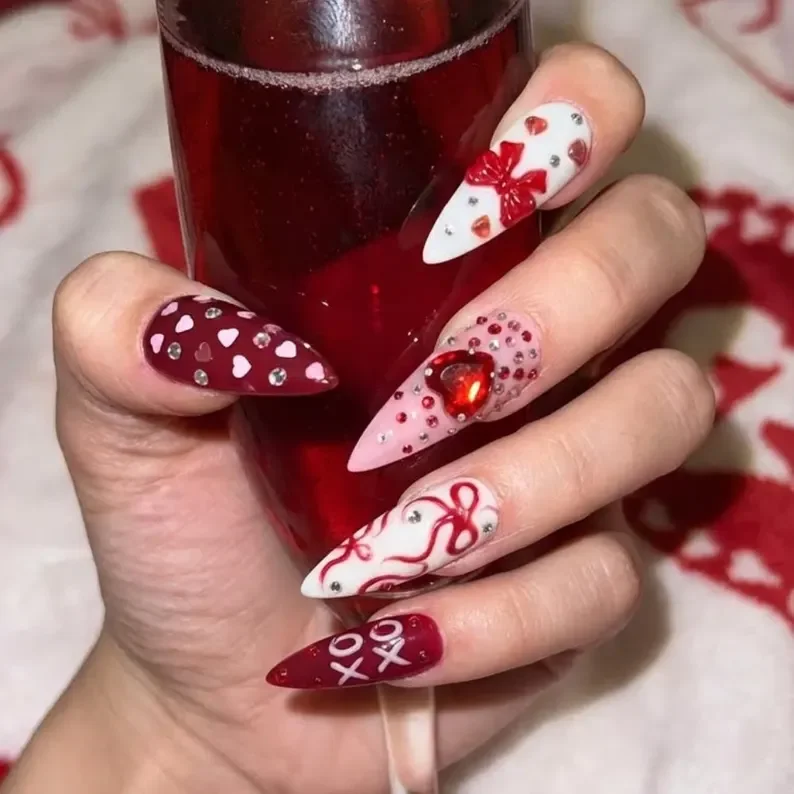 Valentine nail set, Press on nail tips, press on nails, custom press on nails, fake nails, Nails Art, stained glass nails, gold press on nails, 3d press on nails, luxury press on nails, handmade press on nails