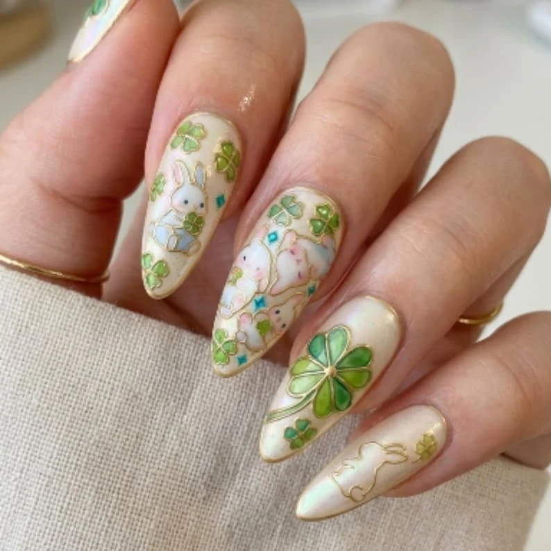press on nails, custom press on nails, fake nails, Nails Art, stained glass nails, gold press on nails, 3d press on nails, luxury press on nails, handmade press on nails