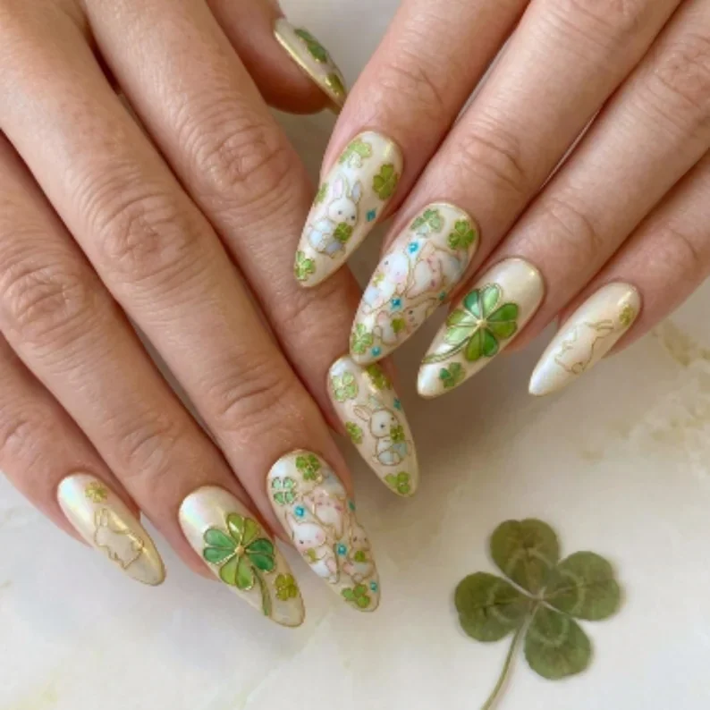 press on nails, custom press on nails, fake nails, Nails Art, stained glass nails, gold press on nails, 3d press on nails, luxury press on nails, handmade press on nails