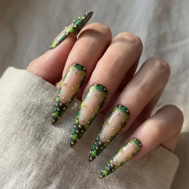 press on nails, custom press on nails, fake nails, Nails Art, stained glass nails, gold press on nails, 3d press on nails, luxury press on nails, handmade press on nails