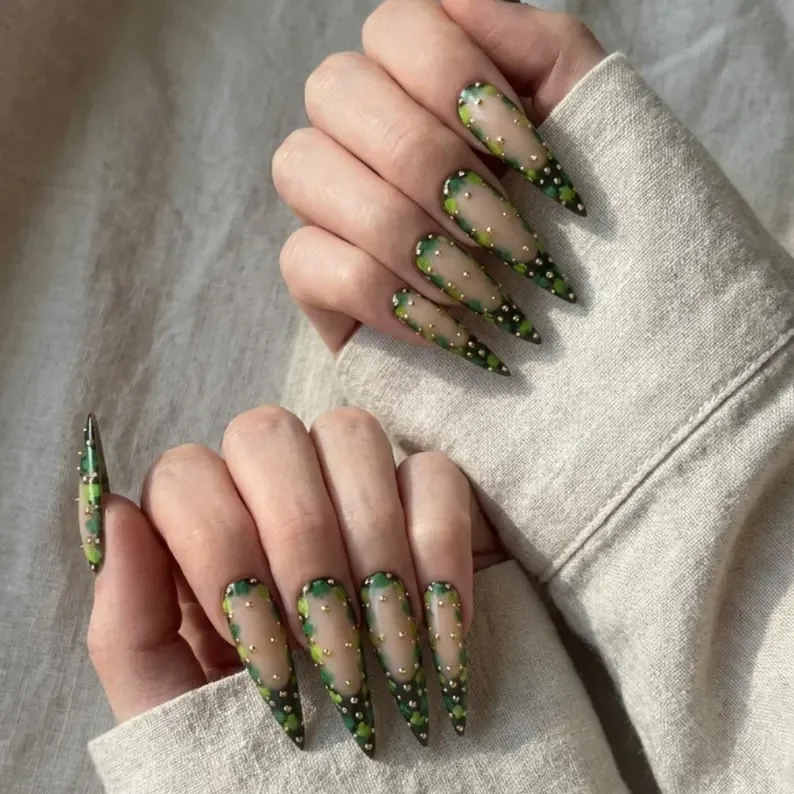 press on nails, custom press on nails, fake nails, Nails Art, stained glass nails, gold press on nails, 3d press on nails, luxury press on nails, handmade press on nails