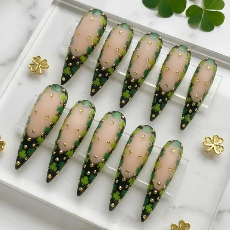 press on nails, custom press on nails, fake nails, Nails Art, stained glass nails, gold press on nails, 3d press on nails, luxury press on nails, handmade press on nails