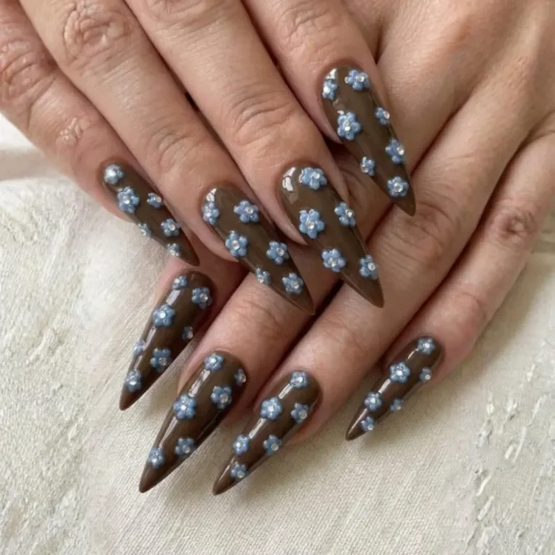 press on nails, custom press on nails, fake nails, Nails Art, stained glass nails, gold press on nails, 3d press on nails, luxury press on nails, handmade press on nails