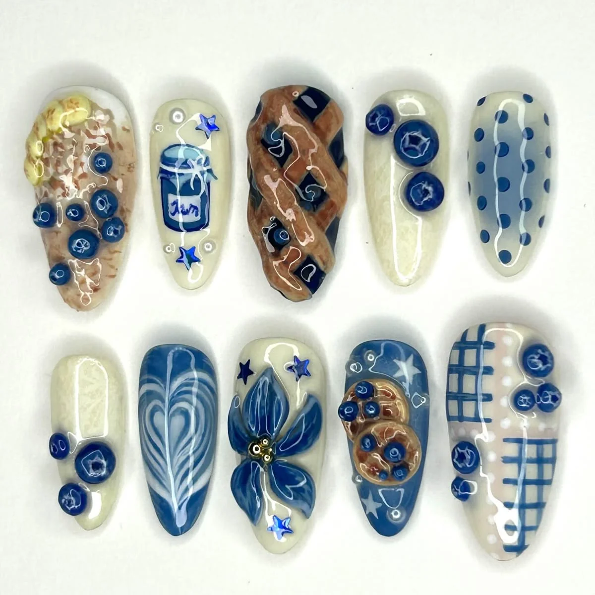 press on nails, custom press on nails, fake nails, Nails Art, stained glass nails, gold press on nails, 3d press on nails, luxury press on nails, handmade press on nails
