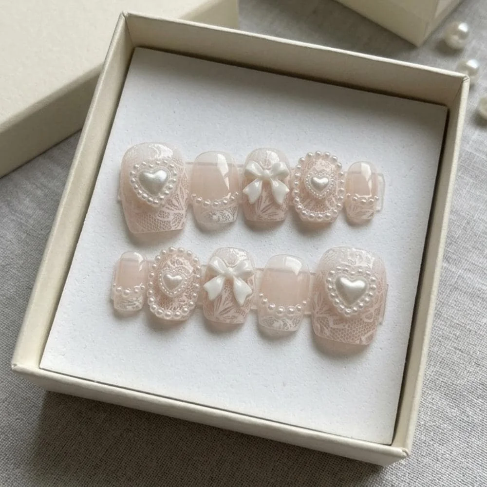press on nails, custom press on nails, fake nails, Nails Art, stained glass nails, gold press on nails, 3d press on nails, luxury press on nails, handmade press on nails