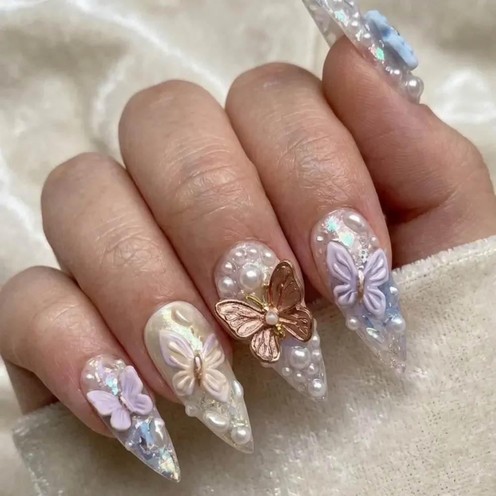 press on nails, custom press on nails, fake nails, Nails Art, stained glass nails, gold press on nails, 3d press on nails, luxury press on nails, handmade press on nails
