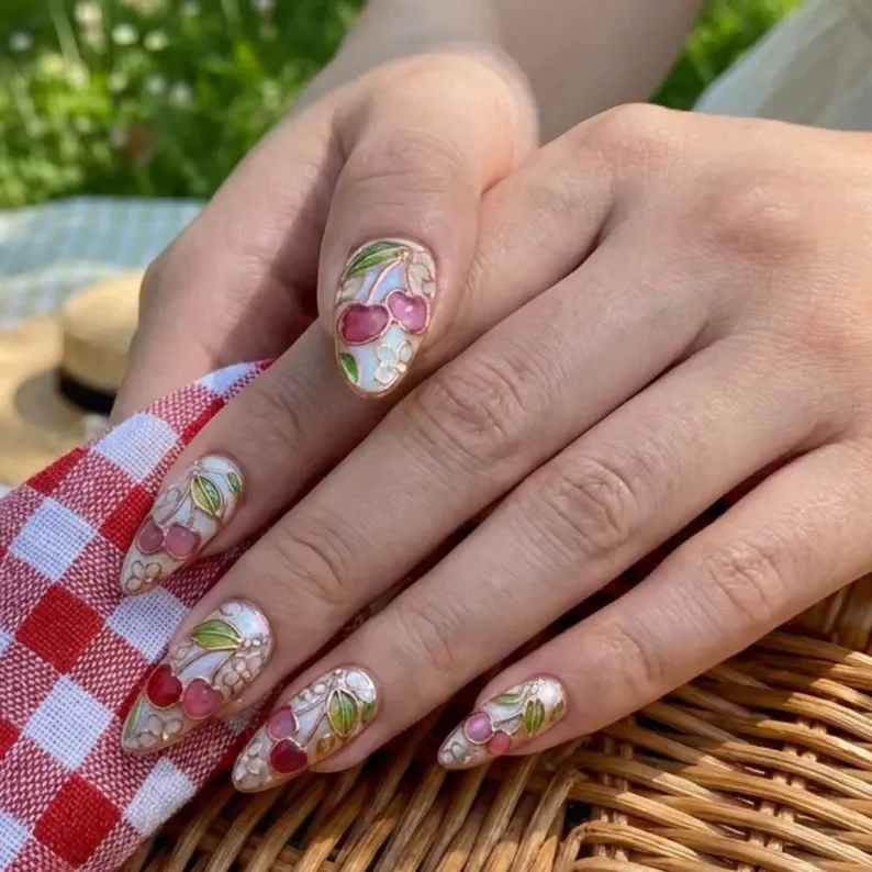 press on nails, custom press on nails, fake nails, Nails Art, stained glass nails, gold press on nails, 3d press on nails, luxury press on nails, handmade press on nails