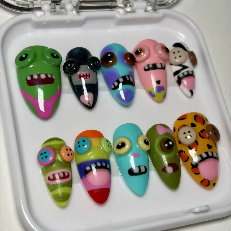press on nails, custom press on nails, fake nails, Nails Art, stained glass nails, gold press on nails, 3d press on nails, luxury press on nails, handmade press on nails