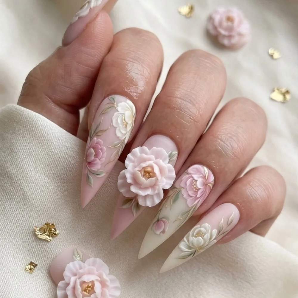 press on nails, custom press on nails, fake nails, Nails Art, stained glass nails, gold press on nails, 3d press on nails, luxury press on nails, handmade press on nails