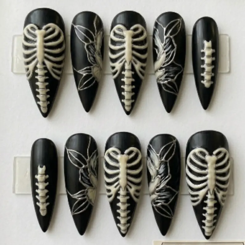 press on nails, custom press on nails, fake nails, Nails Art, stained glass nails, gold press on nails, 3d press on nails, luxury press on nails, handmade press on nails