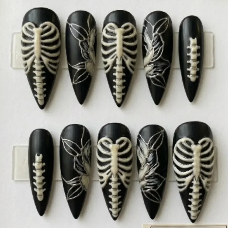 press on nails, custom press on nails, fake nails, Nails Art, stained glass nails, gold press on nails, 3d press on nails, luxury press on nails, handmade press on nails