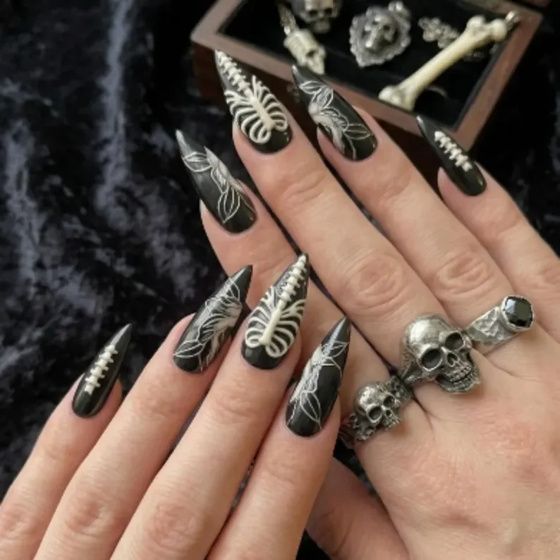 press on nails, custom press on nails, fake nails, Nails Art, stained glass nails, gold press on nails, 3d press on nails, luxury press on nails, handmade press on nails