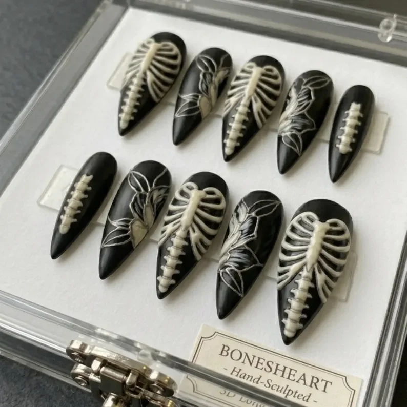 press on nails, custom press on nails, fake nails, Nails Art, stained glass nails, gold press on nails, 3d press on nails, luxury press on nails, handmade press on nails