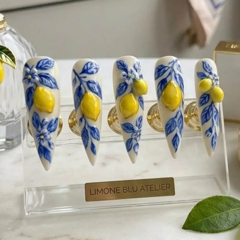press on nails, custom press on nails, fake nails, Nails Art, stained glass nails, gold press on nails, 3d press on nails, luxury press on nails, handmade press on nails